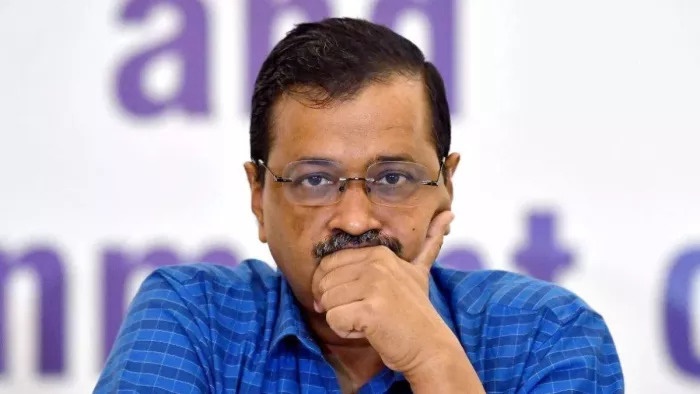 अरविंद केजरीवाल ने किया इस्तीफे का ऐलान : दो दिन बाद छोड़ेंगे मुख्यमंत्री पद की कुर्सी
