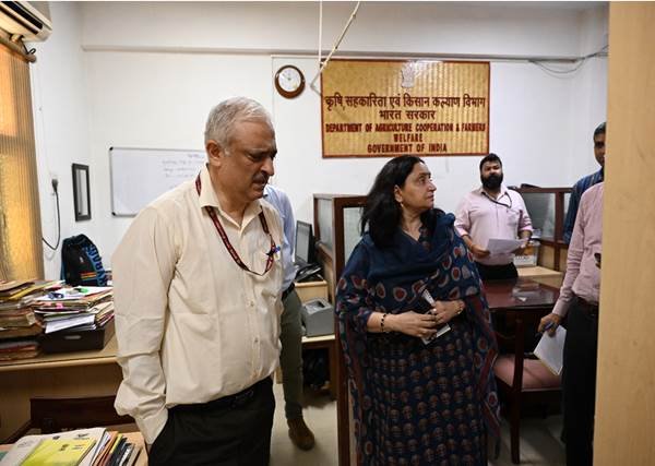 सरकारी कार्यालयों में लंबित मामलों को कम करने विशेष अभियान