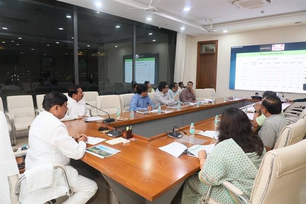 खाद-बीज की उपलब्धता की सीएम ने की समीक्षा... कहा बर्दाश्त नहीं होगी कालाबाजारी