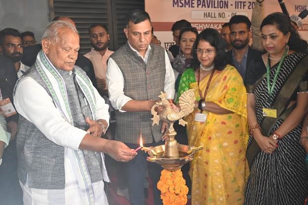 जीतन राम मांझी ने 43वें भारत अंतरराष्ट्रीय व्यापार मेले : 2024 में "एमएसएमई मंडप" का उद्घाटन किया