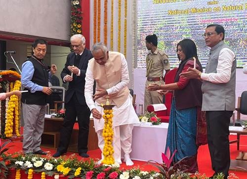 कृषि एवं किसान कल्याण मंत्रालय ने गुजरात के हलोल में प्राकृतिक खेती पर दो दिवसीय राष्ट्रीय कार्यशाला का आयोजन किया