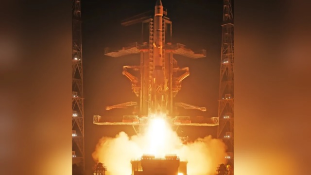 इसरो की ऐतिहासिक उड़ान : भारत का नेविगेशन सिस्टम होगा सटीक