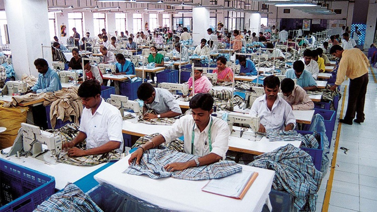 भारत वस्त्र और परिधानों का छठा सबसे बड़ा निर्यातक है : आर्थिक सर्वेक्षण