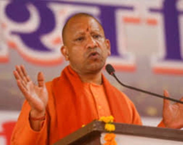 महाकुंभ में स्नान जारी : सीएम योगी आदित्यनाथ ने जाम को लेकर दिए सख्त निर्देश