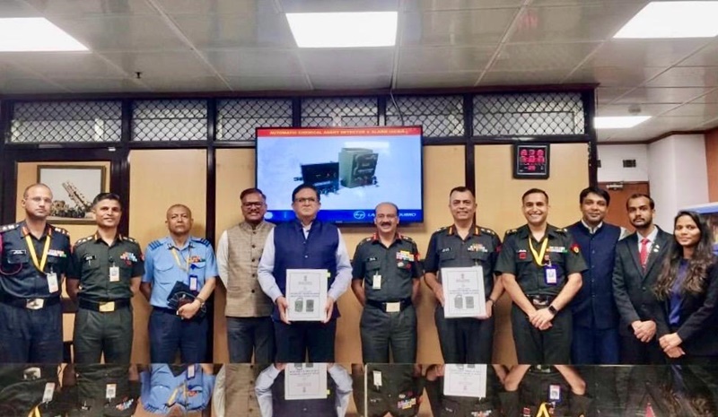 भारतीय सेना की ओर से रासायनिक, जैविक, रेडियोधर्मी और आण्विक हमलों से सुरक्षा के लिए महत्वपूर्ण उपकरणों की खरीद