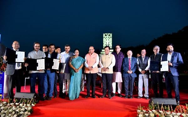 यमुना नदी पर क्रूज पर्यटन को बढ़ावा देने के लिए आईडब्ल्यूएआई और दिल्ली सरकार ने किया समझौता