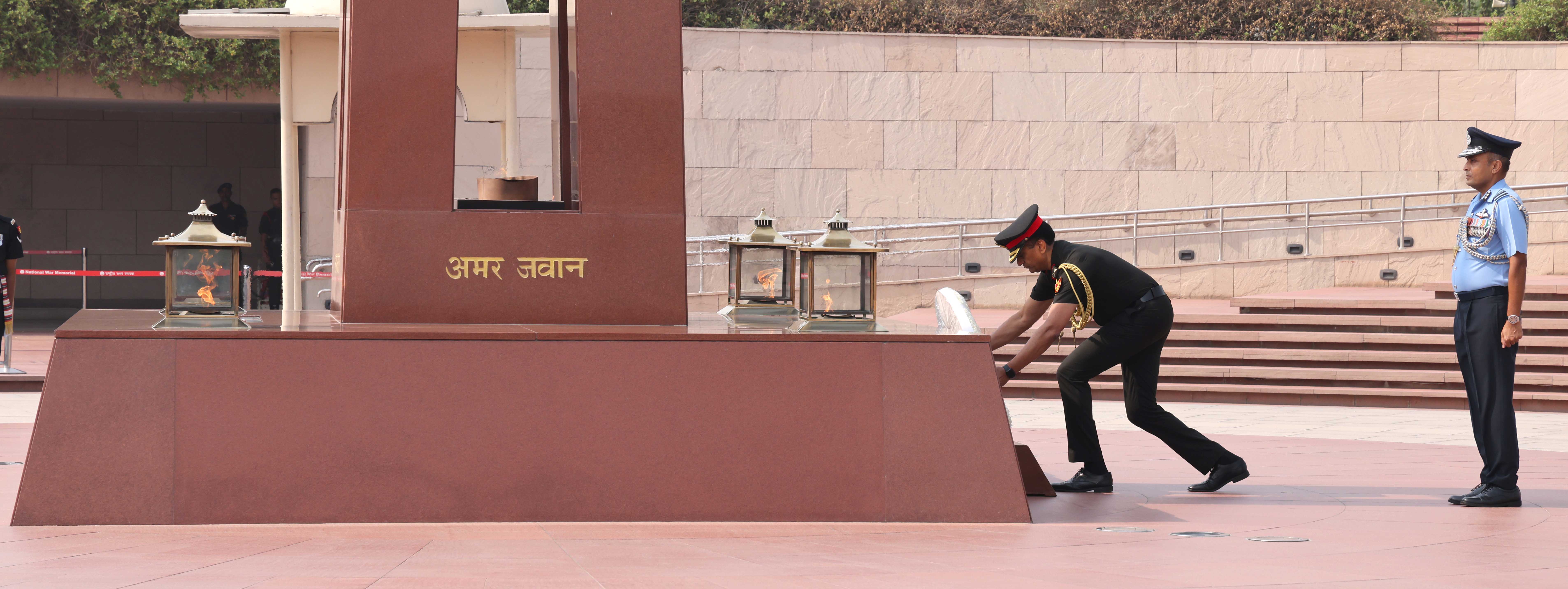 लेफ्टिनेंट जनरल जेपी मैथ्यू चीफ ऑफ इंटीग्रेटेड डिफेंस स्टाफ पद से सेवानिवृत्त हुए