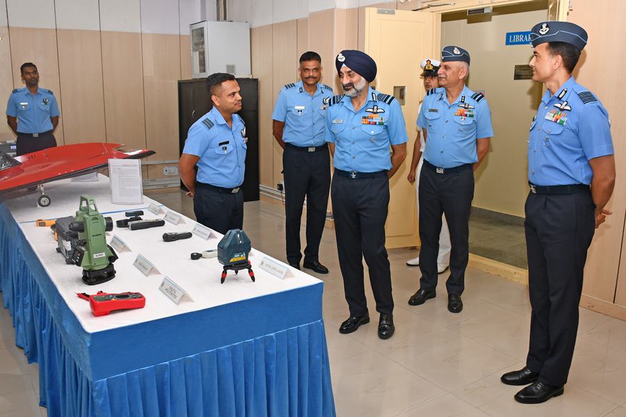 47वें फ्लाइट टेस्ट कोर्स के अधिकारी उत्कृष्ट अंकों के साथ उत्तीर्ण हुए