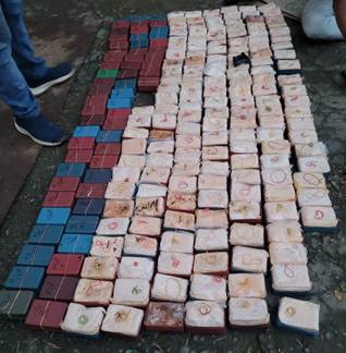 डीआरआई ने दो अभियानों में करीब 23.5 करोड़ रुपये की हेरोइन और मेथमफेटामाइन की जब्त... चार तस्कर गिरफ्तार