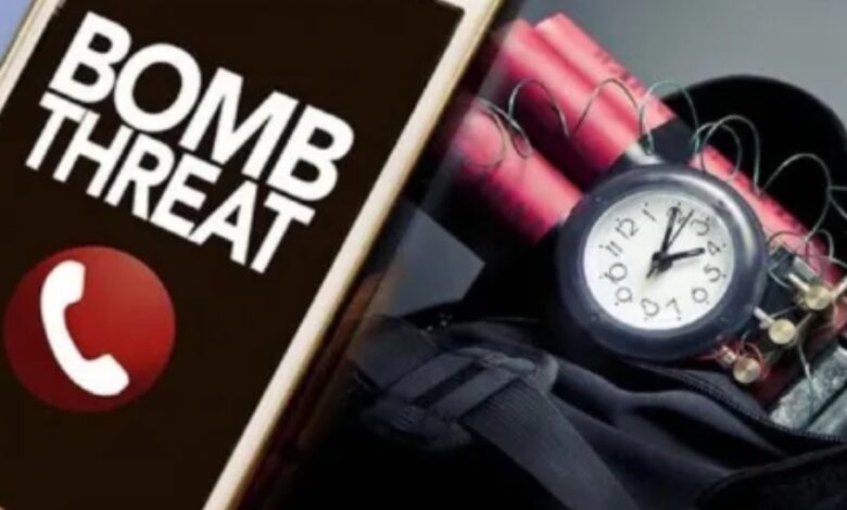 दिल्ली के छह स्कूलों को बम से उड़ाने की धमकी
