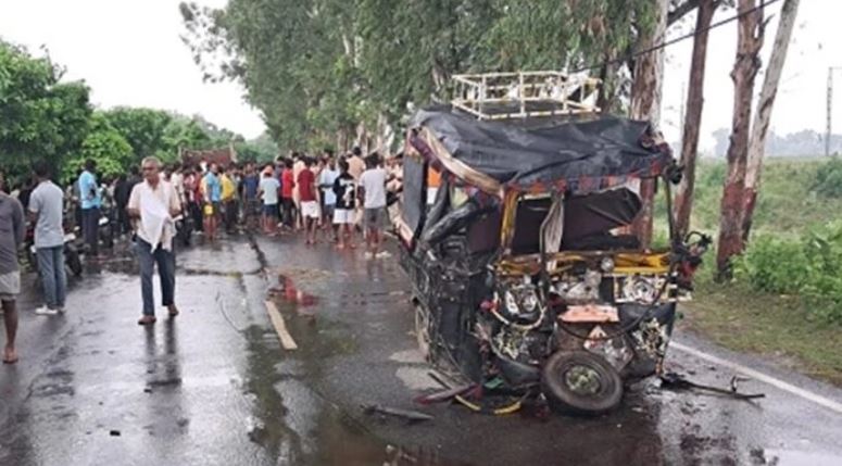 गंगा स्नान के लिए जा रहे 8 लोगों की मौत&hellip;.4 की हालत गंभीर