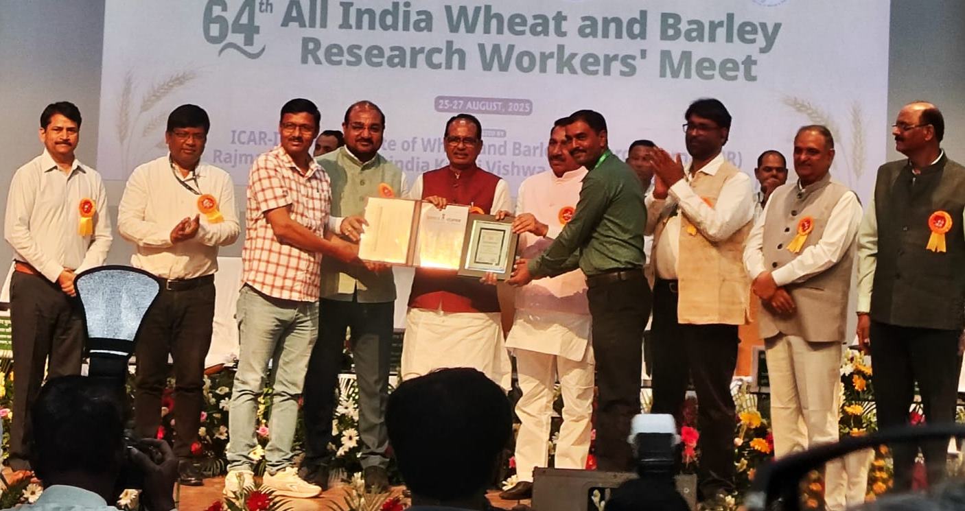 गेहूं और जौ उत्पादन बढ़ाने के साथ लागत घटाना भी जरूरी: शिवराज सिंह चौहान