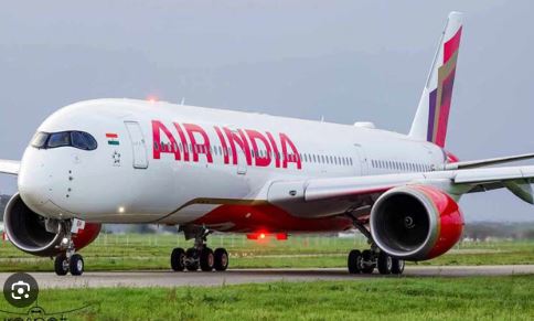 एयर इंडिया एक्सप्रेस के विमान की इमरजेंसी लैंडिंग, 161 यात्री थे सवार