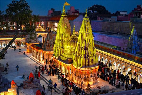 काशी विश्वनाथ मंदिर के पुजारियों को मिला राज्यकर्मी का दर्जा, 80 से 90 हजार तक पहुंचेगा वेतन