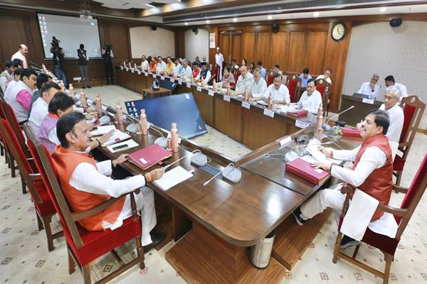 नए वाहनों पर "सर्टिफ़िकेट ऑफ़ डिपॉजिट" से मोटरयान कर में 50 प्रतिशत की छूट का निर्णय