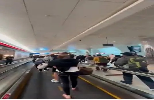 दुबई में महायुद्ध का सायरन: ईरान के मिसाइल हमले की चेतावनी से थमा दुबई एयरपोर्ट