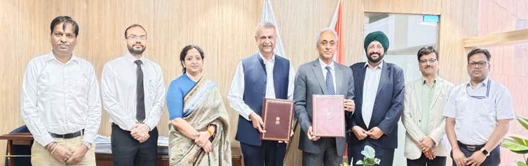 वित्तीय खुफिया इकाई-भारत और पेंशन निधि विनियामक एवं विकास प्राधिकरण ने धन शोधन और वित्तीय अपराधों से निपटने के लिए समझौता ज्ञापन पर हस्ताक्षर किए