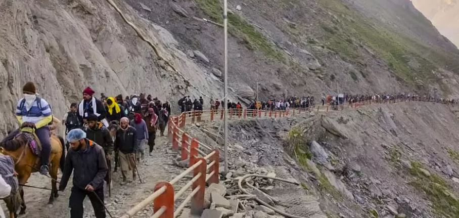 Amarnath यात्रा सुरक्षा तैयारी तेज, ड्रोन और आपात स्थितियों से निपटने के लिए अलर्ट