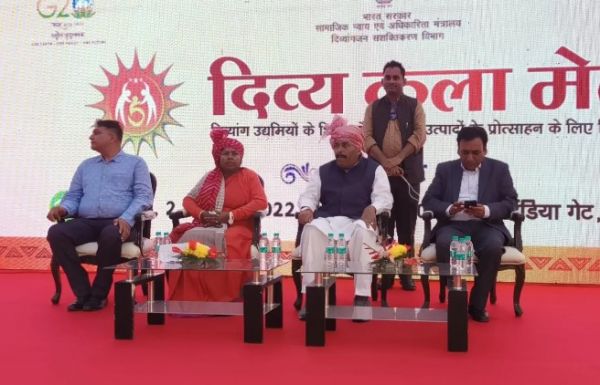 'दिव्य कला मेला' में दिखेंगा 150 दिव्यांग कलाकारों का कौशल, राजधानी में किया जा रहा आयोजन