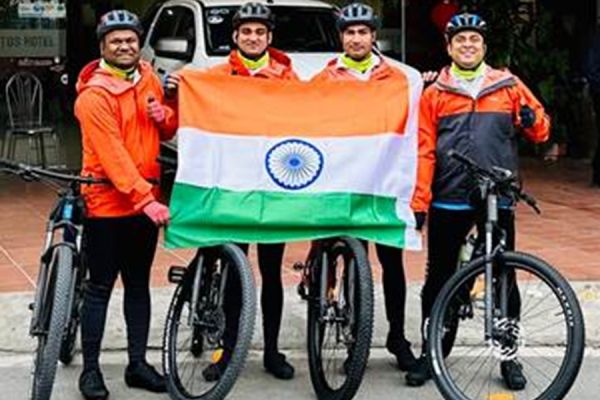 छह देशों की साइकिल यात्रा करने वाली टीम पहुंची राजधानी, 37 दिनों में की 5,374 किमी साइकिलिंग 