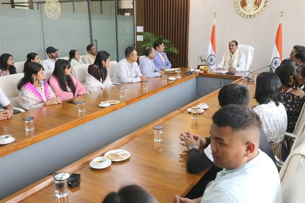 देश की एकता-अखंडता के लिए एक-दूसरे राज्यों का भ्रमण जरूरी