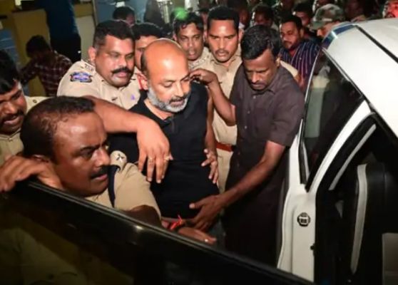 पीएम मोदी के दौरे से ठीक पहले... भाजपा प्रदेशाध्यक्ष को पुलिस ने आधी रात किया गिरफ्तार... कार्यकर्ताओं का फूटा आक्रोश