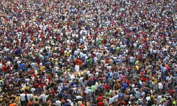 पापुलेशन में भारत अब पहले पायदान पर... 30 लाख पीछे चला गया चीन... युवाओं की तादाद सबसे ज्यादा