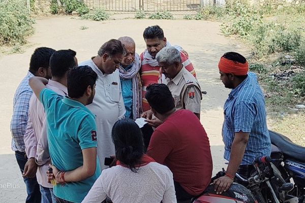 सुसाइड नोट में तीन लोगों का लिखा नाम... फिर झूल गया फांसी पर... कर्ज देकर धोखाधड़ी का मामला