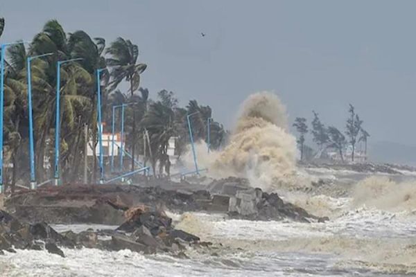 देश में मंडरा रहा एक और चक्रवात का खतरा... IMD ने जारी की बुलेटिन... आगामी दो दिन के लिए अलर्ट