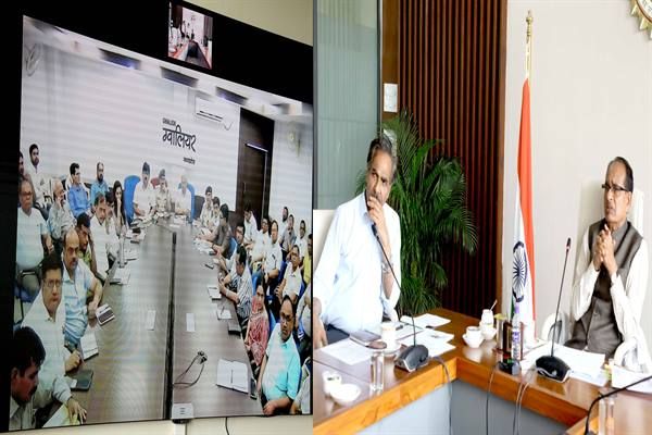 ग्वालियर के कार्यक्रमों में जिले के लोगों का बेहतर प्रतिनिधित्व हो :मुख्यमंत्री