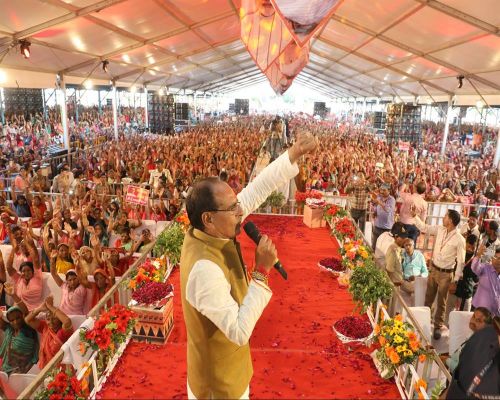 31 अगस्त तक के बिजली के बड़े बिल होंगे माफ... अगले माह से 100 रुपये बिल 