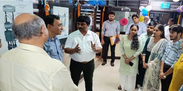  दिव्यांगजन सशक्तिकरण विभाग के सचिव ने पांव देखभाल इकाई का उद्घाटन किया