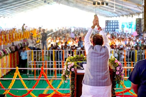 डिंडौरी, मंडला, जबलपुर, कटनी एवं अनूपपुर के तेंदूपत्ता संग्राहकों को 47.71 करोड़ 71 अंतरित