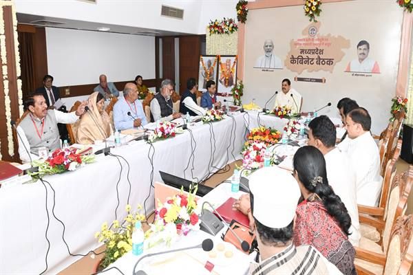 रानी अवंती बाई लोधी और रानी दुर्गावती के सम्मान में पुरस्कार शुरू करने का निर्णय