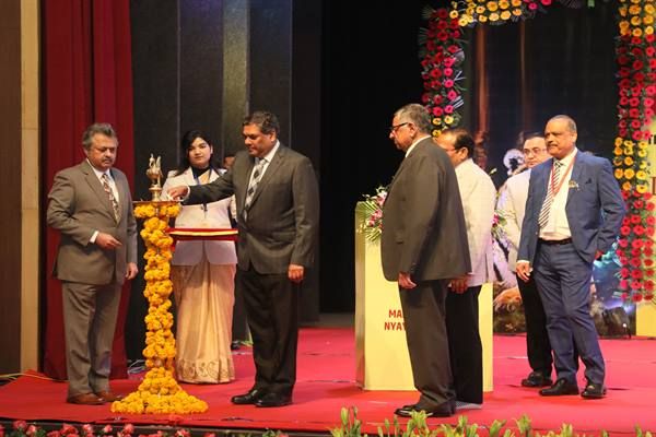 मध्यप्रदेश न्यायाधीश संघ का 10वां वार्षिक सम्मेलन.... संघ के नवीन &ldquo;लोगों और मोटो&rdquo; का अनावरण