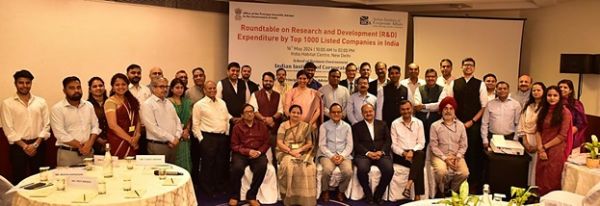 आईआईसीए ने 'भारत में शीर्ष 1,000 सूचीबद्ध कंपनियों द्वारा अनुसंधान एवं विकास पर व्यय' के संबंध में गोलमेज परामर्श का आयोजन किया