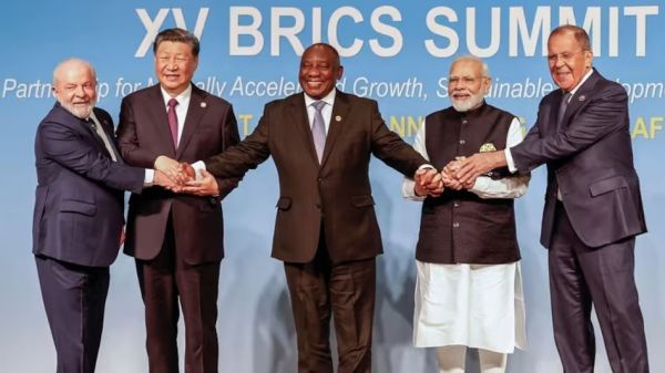 मोदी-पुतिन करेंगे डालर को कमजोर.... BRICS की बैठक में करेंसी के आइडिया पर होगी बात