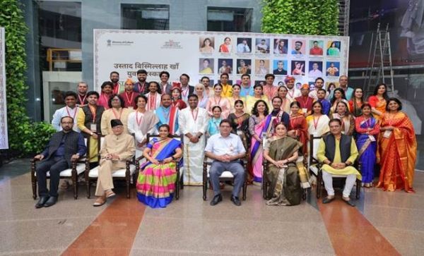 82 युवा कलाकारों को वर्ष 2022 और 2023 के लिए उस्ताद बिस्मिल्लाह खान युवा पुरस्कार से सम्मानित किया गया