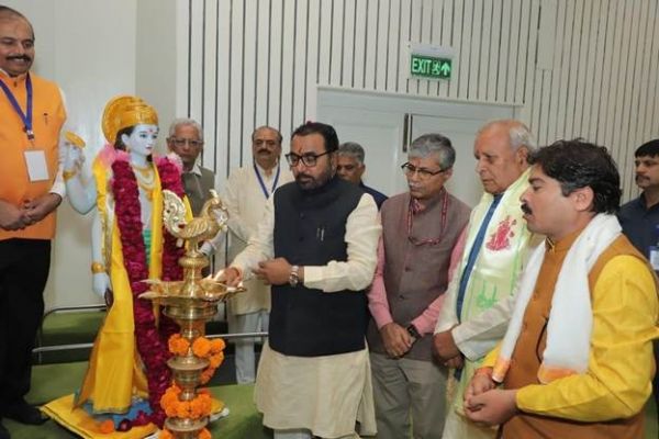 राष्ट्रीय आयुर्वेद विद्यापीठ ने 28वें दीक्षांत समारोह और शिष्योपनयनीय संस्कार का आयोजन किया