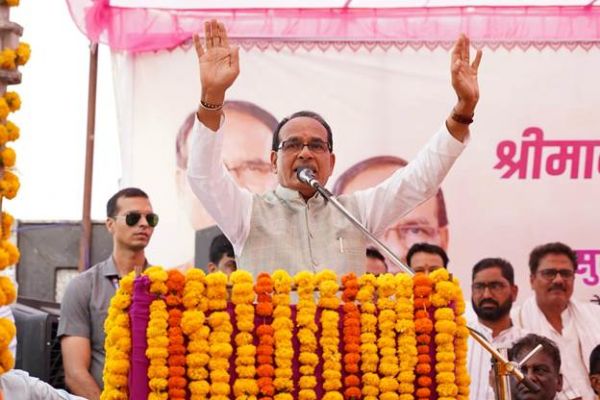 हर गरीब के पक्के मकान का सपना हो रहा साकार&ndash;शिवराज सिंह चौहान