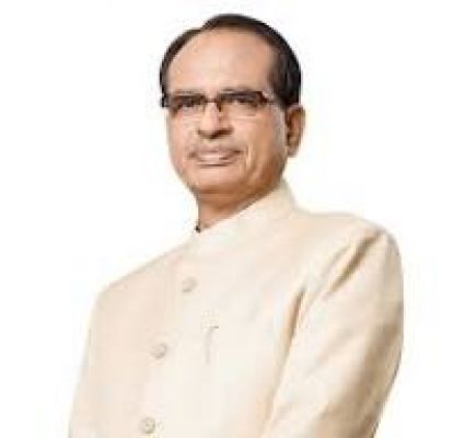 केंद्रीय कृषि मंत्री शिवराज सिंह चौहान ने अमानक उर्वरकों को लेकर तत्काल सख्त कार्रवाई के निर्देश दिए