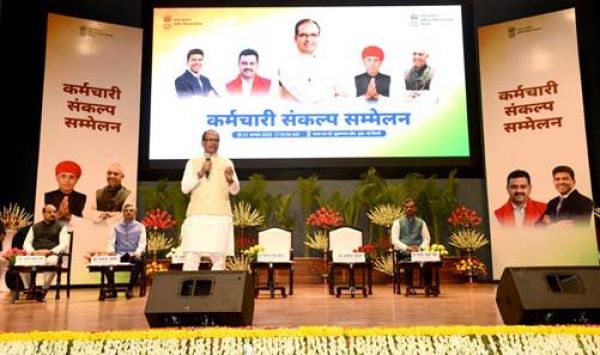 शिवराज सिंह चौहान की उपस्थिति में पूसा, दिल्ली में हुआ वृहद "कर्मचारी संकल्प सम्मेलन"