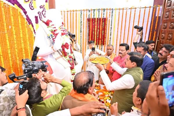 भारत में प्राचीन काल से है ऋषि परंपरा, दद्दा जी से मिलना मेरा सौभाग्य : मुख्यमंत्री डॉ. यादव