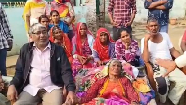 SIR अभियान ने 45 साल पहले खोए बेटे को मिलाया, 1300 किलोमीटर दूर&hellip;