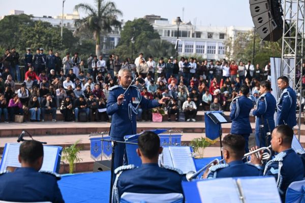 वंदे मातरम के 150 वर्ष पूर्ण होने का उत्सव... मिलिट्री बैंड का प्रदर्शन रहा खास