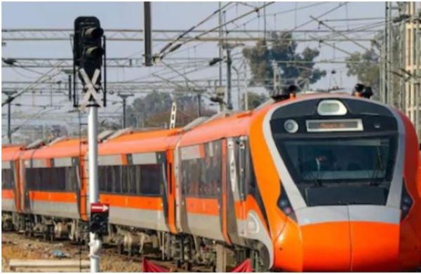 छोटे शहरों से भी दौड़ेगी वंदेभारत स्लीपर: 260 रेक के मेगा प्लान से बदलेगा लंबी दूरी का सफर