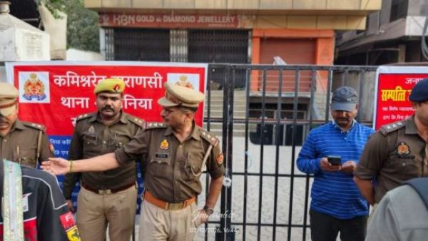 वाराणसी में कफ सिरप तस्करी पर पुलिस का बड़ा वार, 28 करोड़ की सम्पत्ति कुर्क