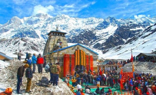 अमरनाथ यात्री रवाना हुए, बम बम भोले के जयघोष के साथ बढ़ रहे आगे