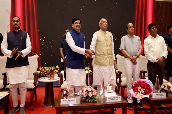 अटल जी का जीवन है लोकतांत्रिक मूल्यों के लिए प्रतिबद्धता का उदाहरण: मुख्यमंत्री डॉ. यादव