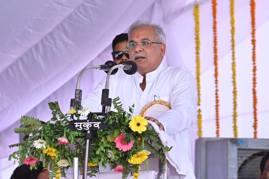 BIG NEWS : मुख्यमंत्री बघेल ने की दो बड़ी घोषणाएं... फिर बोले, शिक्षा के बिना कोई समाज आगे नहीं बढ़ सकता